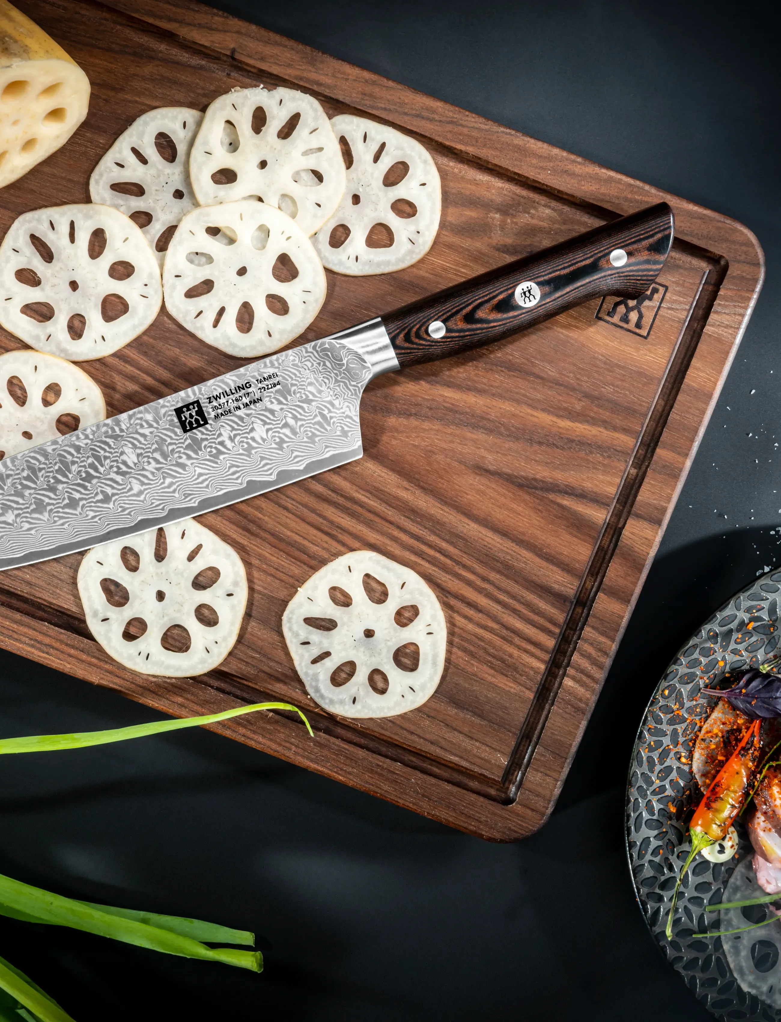 Zwilling - Santuko Japansk kockkniv Tanrei 18 cm - santoku messer - grey - 4
