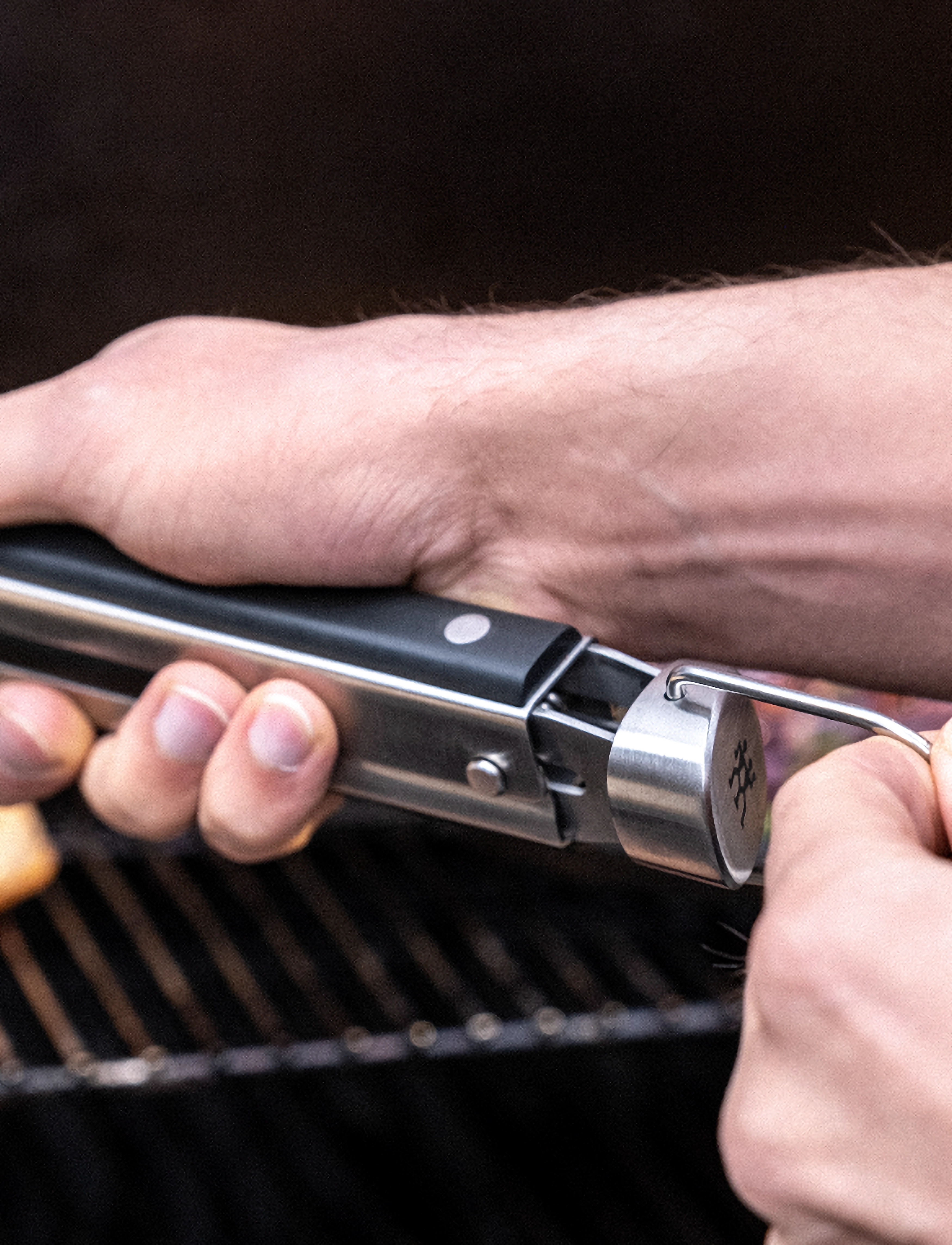 Zwilling - BBQ+ Grilltang 40 cm - silver - 3