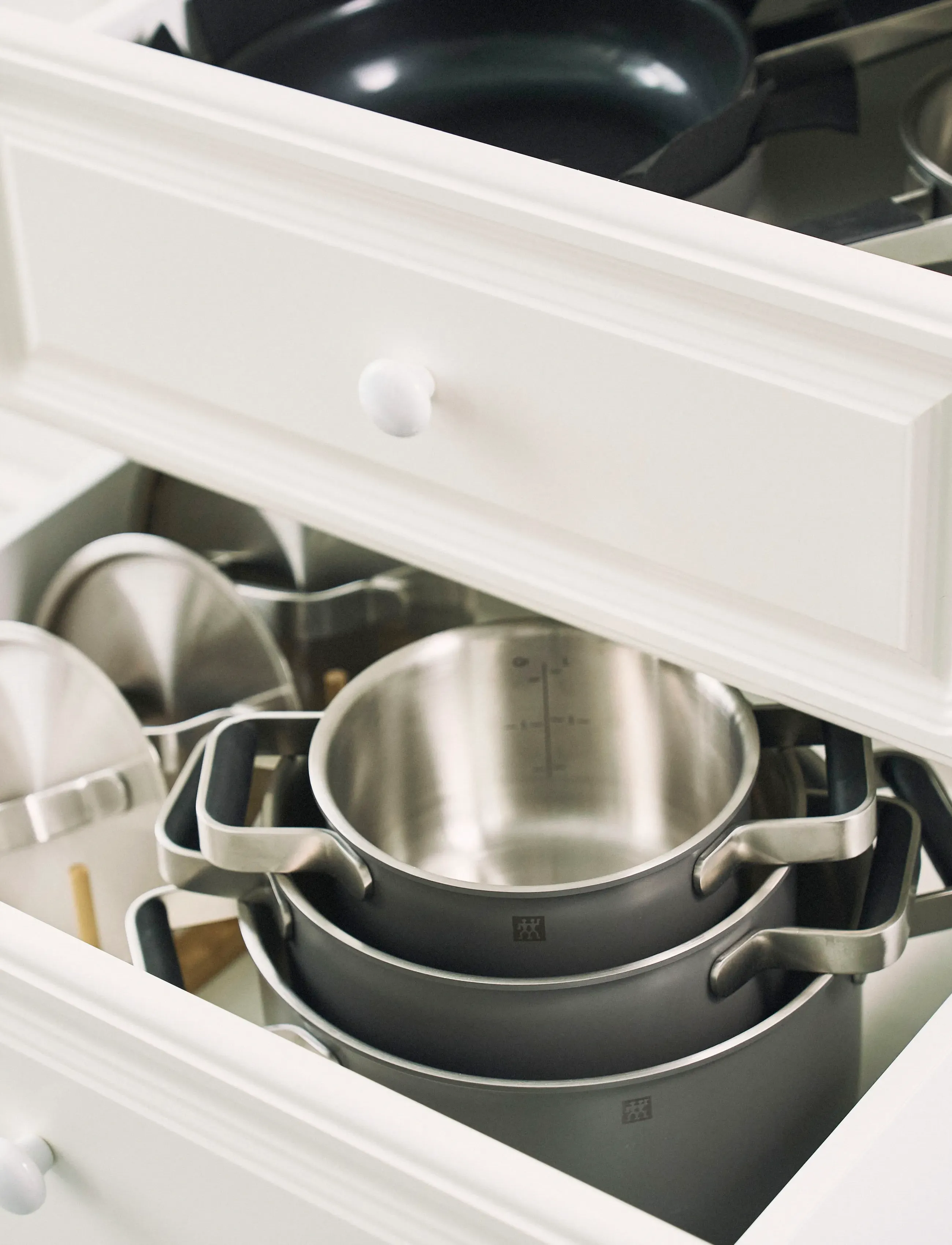 Zwilling - Grytset Pure 3 delar + 2 lock, grå - pottasett - grey - 4