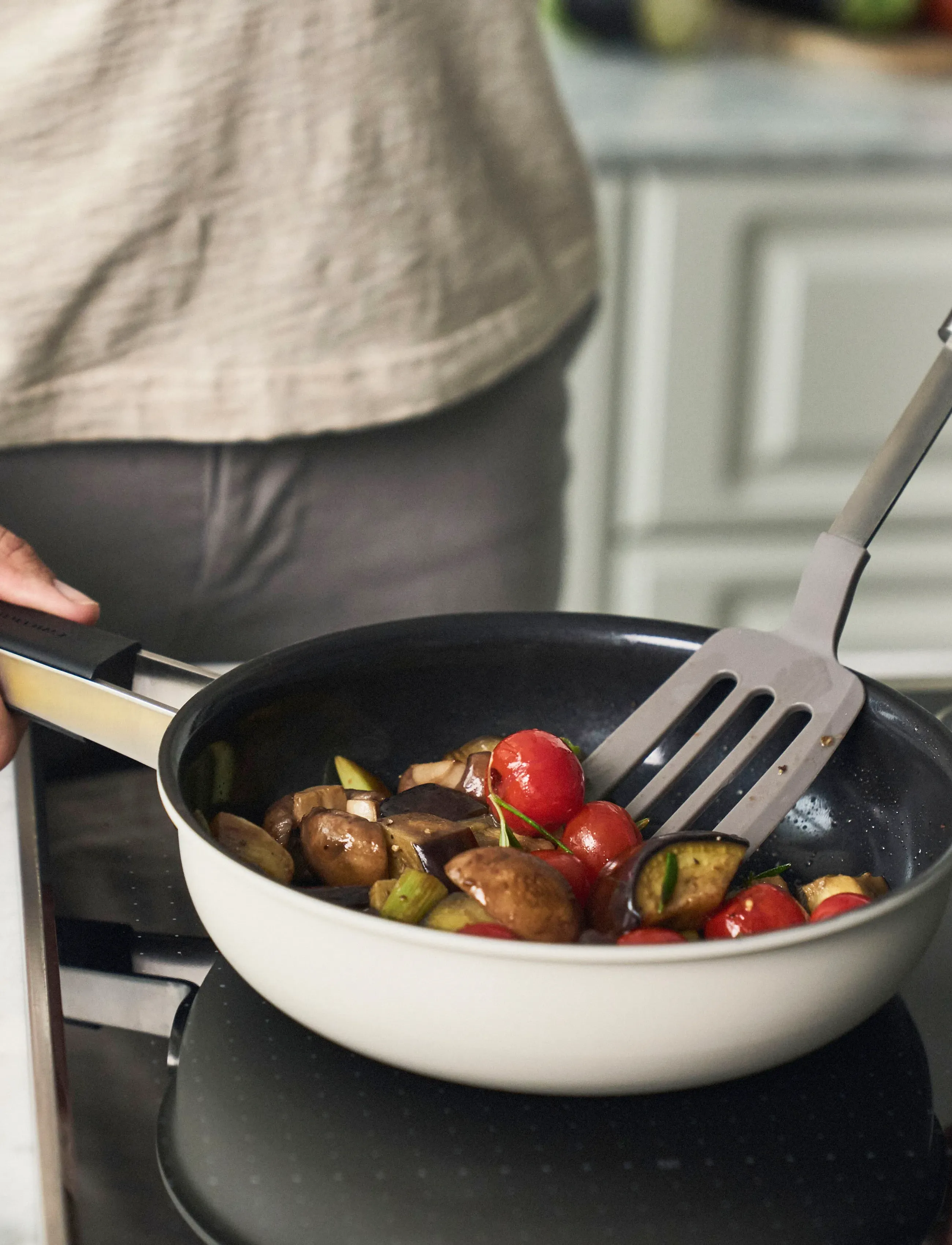 Zwilling - Stekpanna Pure 28 cm, elfenbens vit rostfri - poêles à frire - white - 1