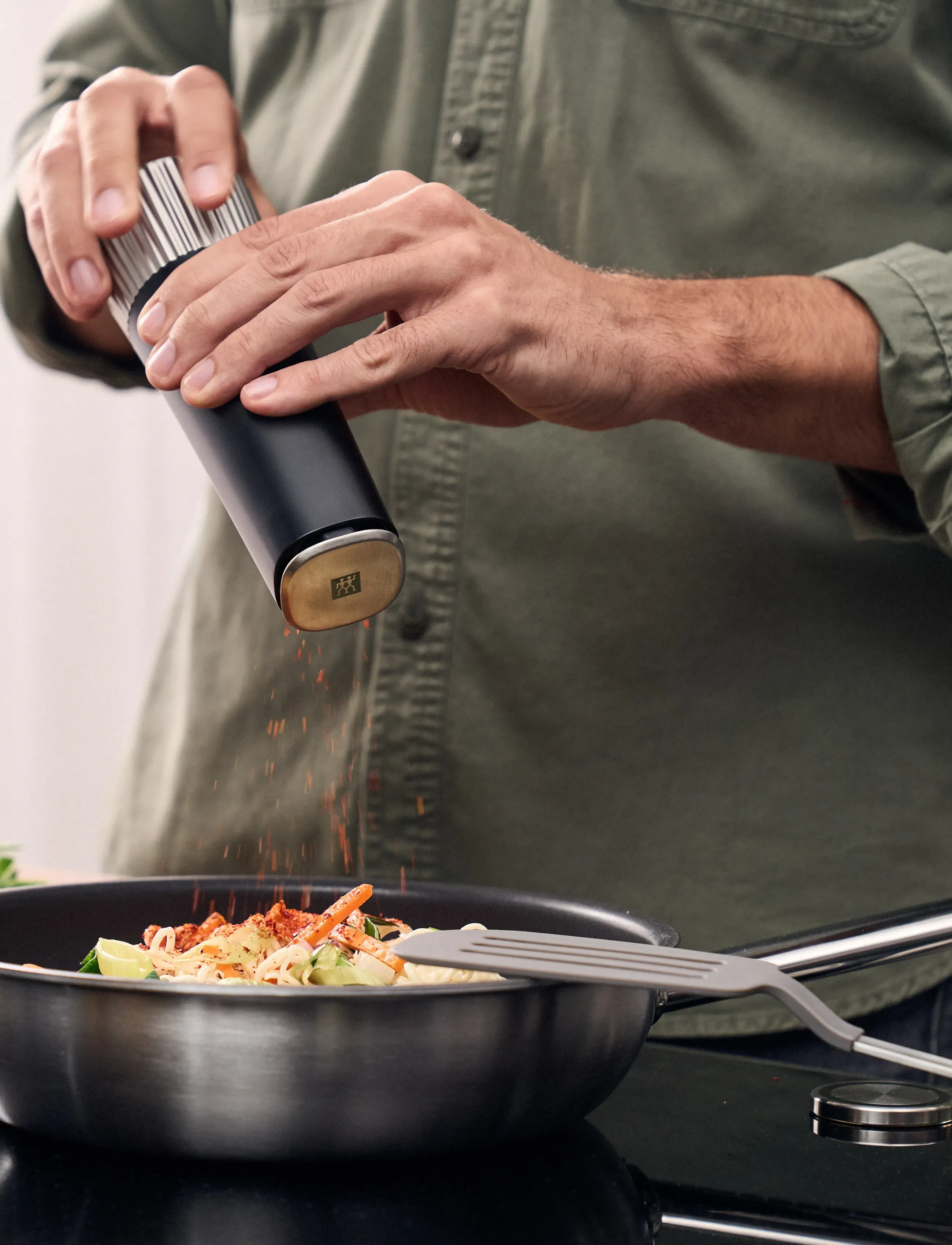 Zwilling - Kryddkvarn 19 cm, svart - salt- & pepparkvarnar - black - 3