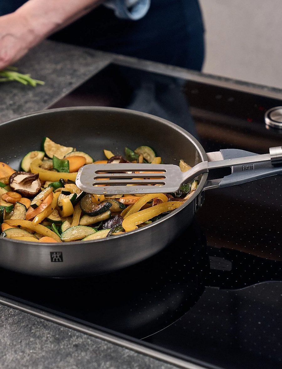 Zwilling - Stekpanna Simplify 28 cm, 18/10 rostfritt stål med keramisk beläggning - cepšanas pannas - silver - 5