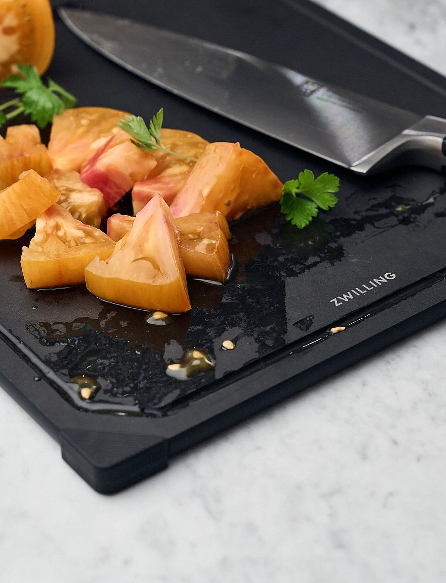 Zwilling - Skärbräda svart - S - 31 x 2 1x 0,8 cm. Tillverkad av träfiber - lõikelauad - black - 4