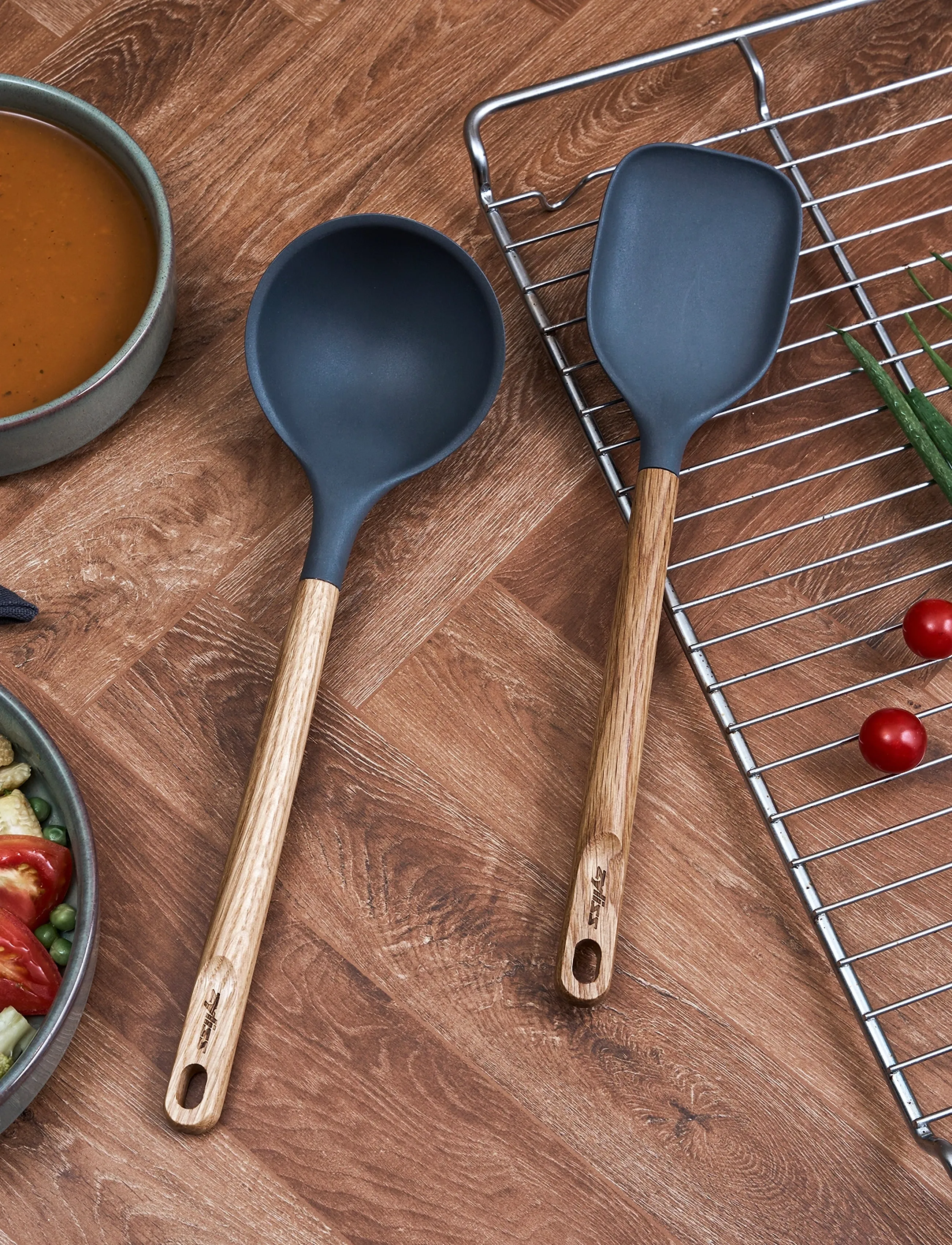 Zyliss - Soup ladle OAK Beluga ZYLISS® - suppeskeer & skeer - grey - wood - 2